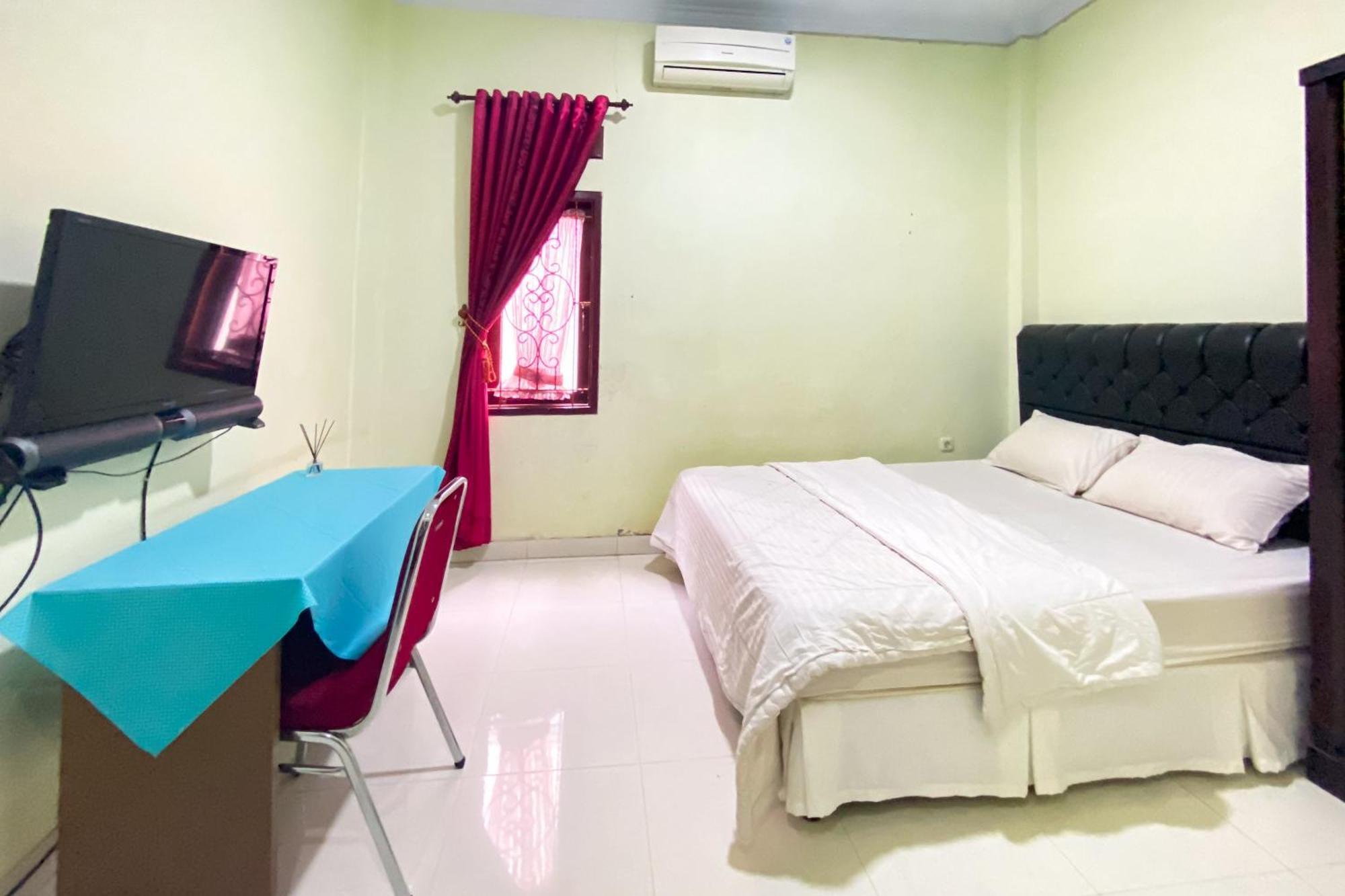 Hotel Falira Syariah Mitra Reddoorz 2*