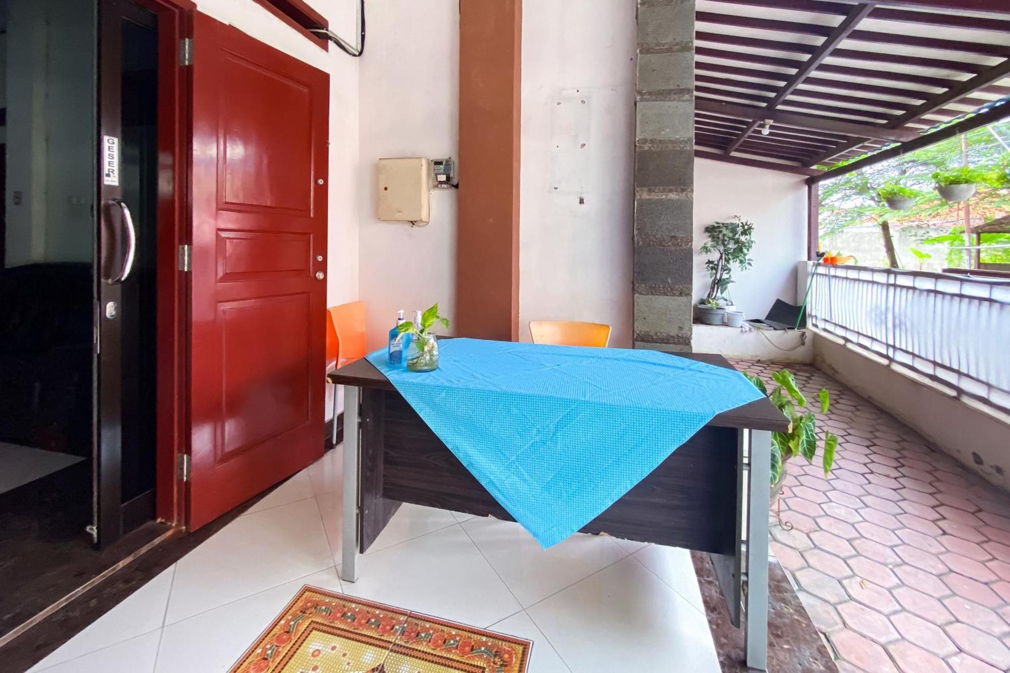 Falira Syariah Mitra Reddoorz Hotel