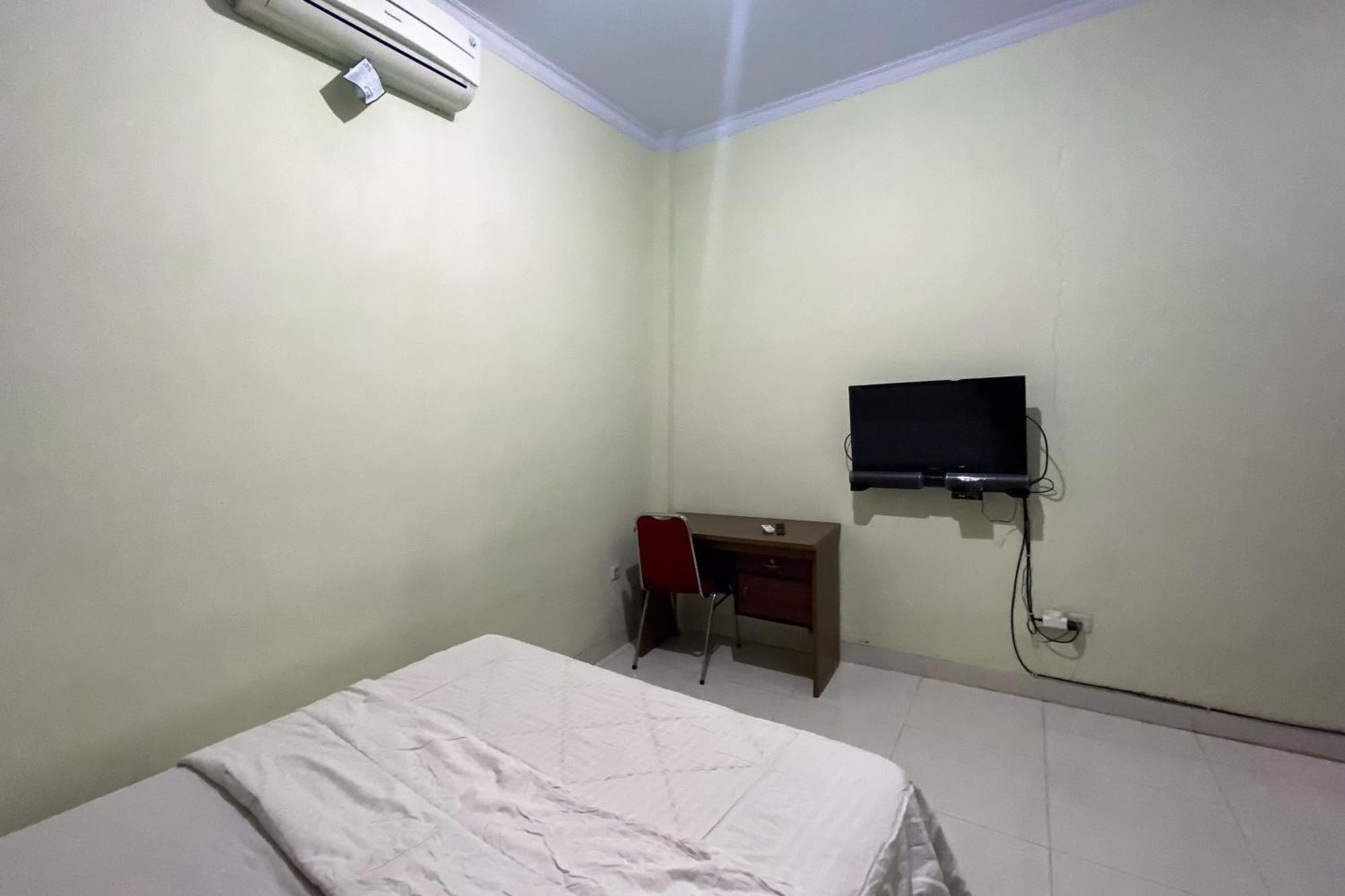 Falira Syariah Mitra Reddoorz